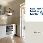 Apartment Spacious Two-bedroom Family With Terrace & Free Parking *