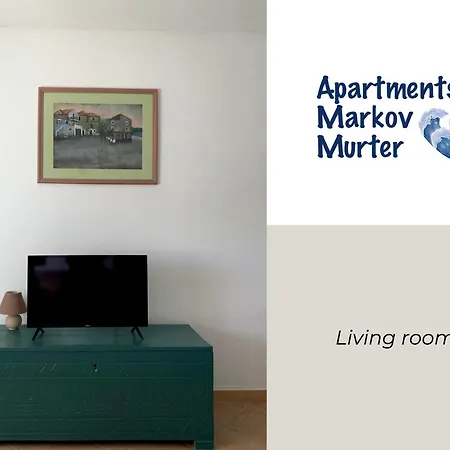 Spacious Two-Bedroom Family Apartment With Terrace & Free Parking Murter