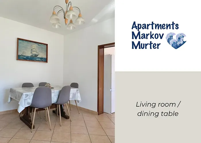 Spacious Two-Bedroom Family Apartment With Terrace & Free Parking Appartamento Murter